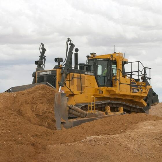 Бульдозер Komatsu 375