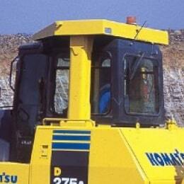 Бульдозер Komatsu D275A