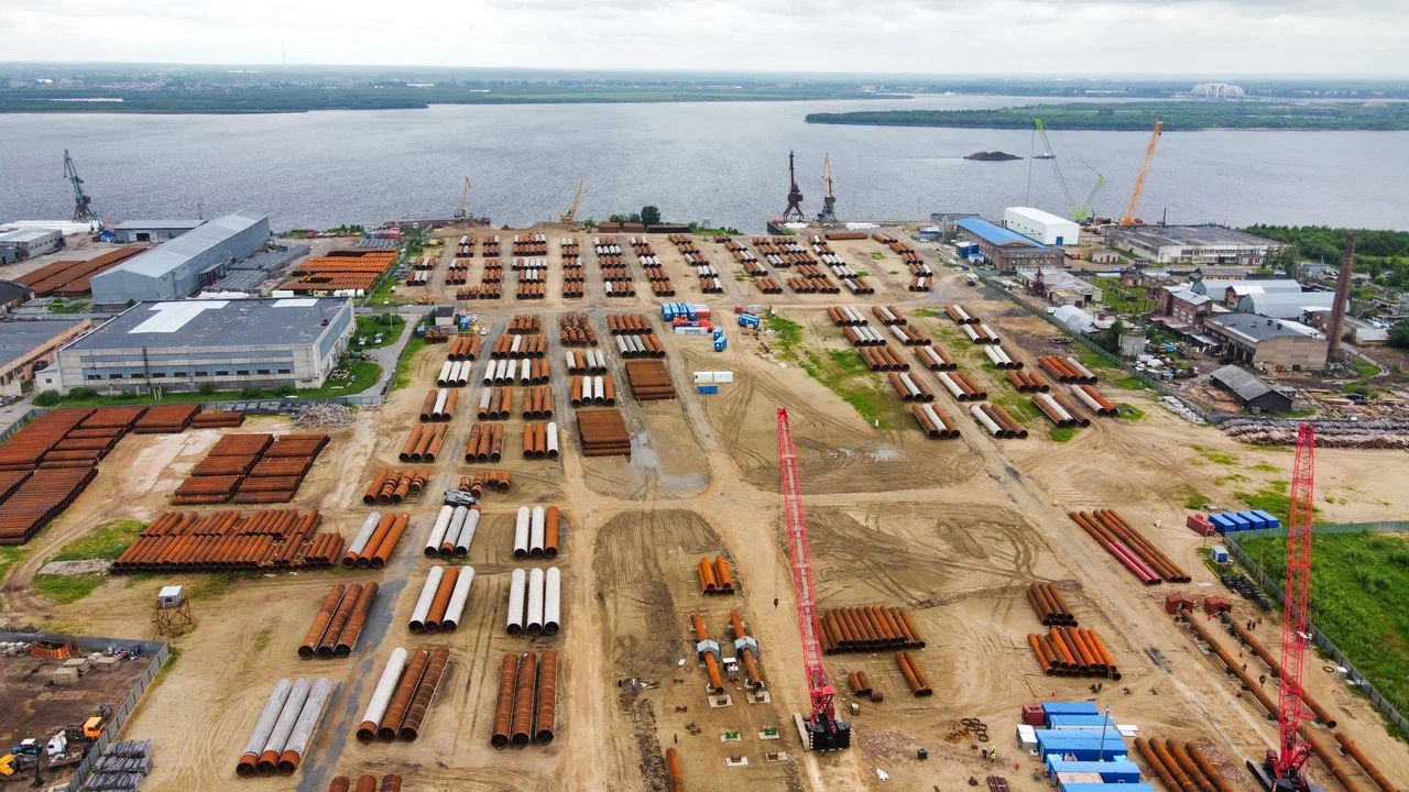 Строительство морского терминала на мысе Наглёйнын в морском порту Певек